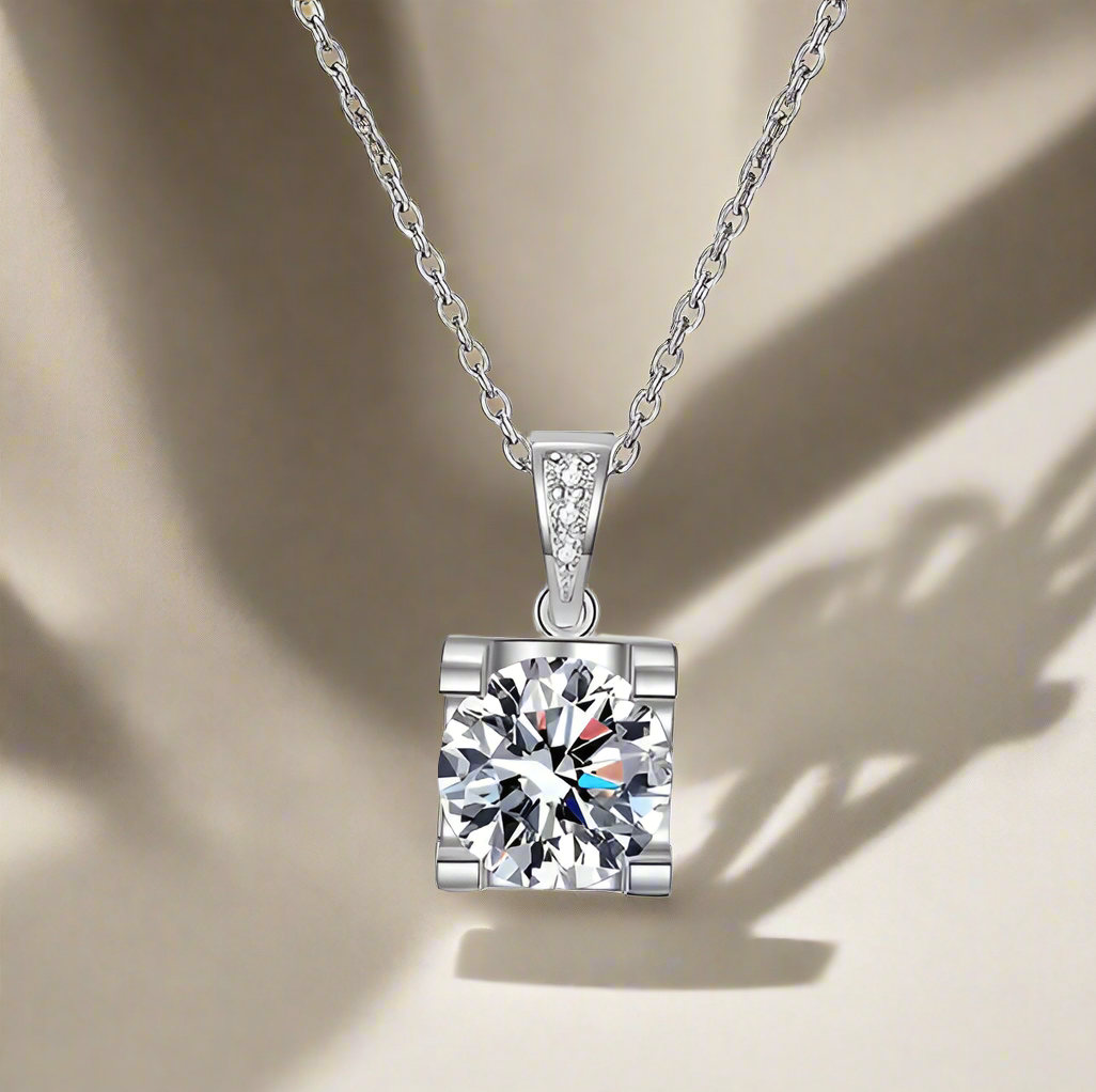 Classic Cow Head Pendant Necklace – D Color Moissanite Diamond | S925 Sterling Silver | Unique Unisex Jewelry