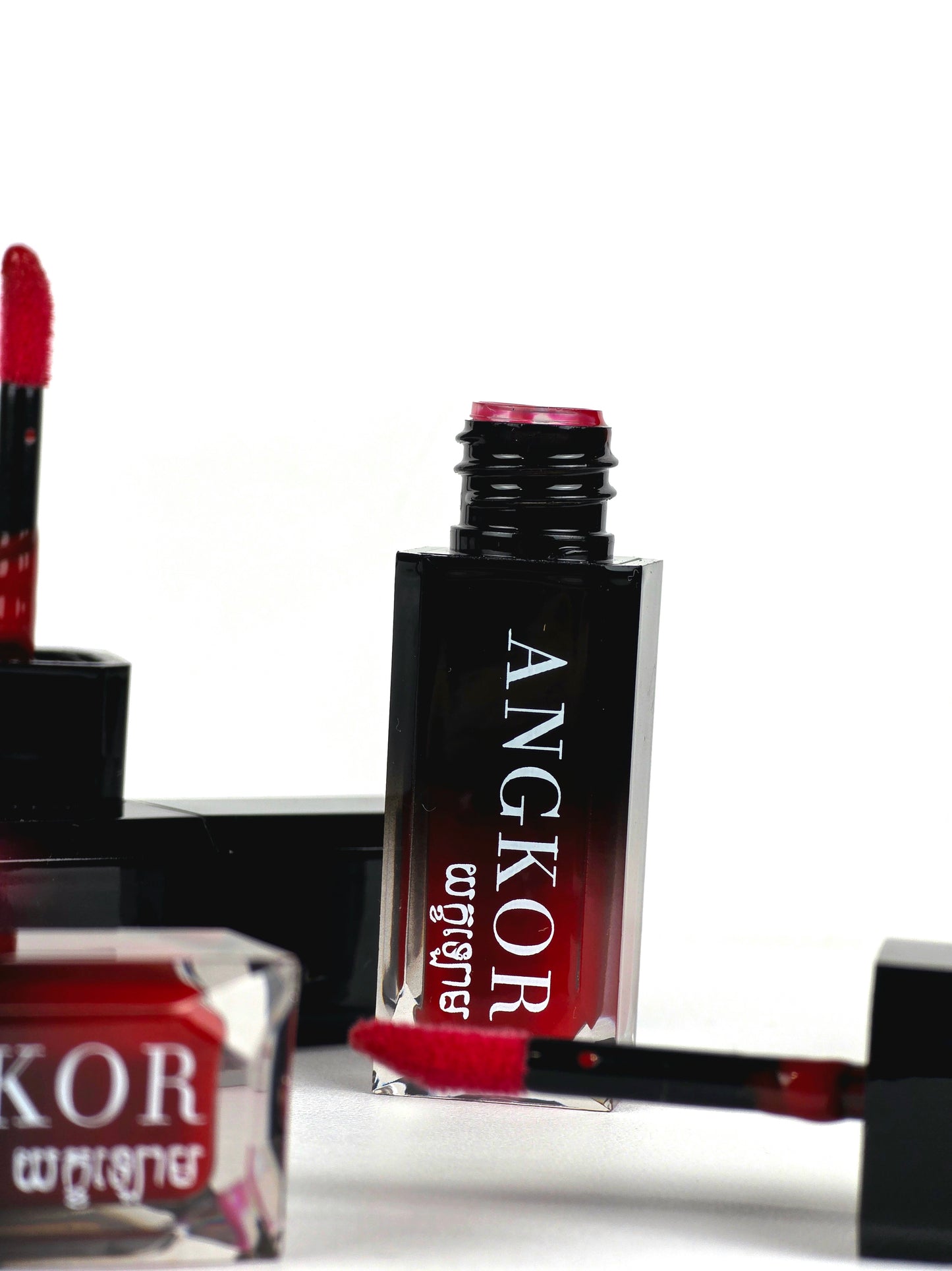 ANGKOR LIP GLOSS ( យក្ខឡោម)