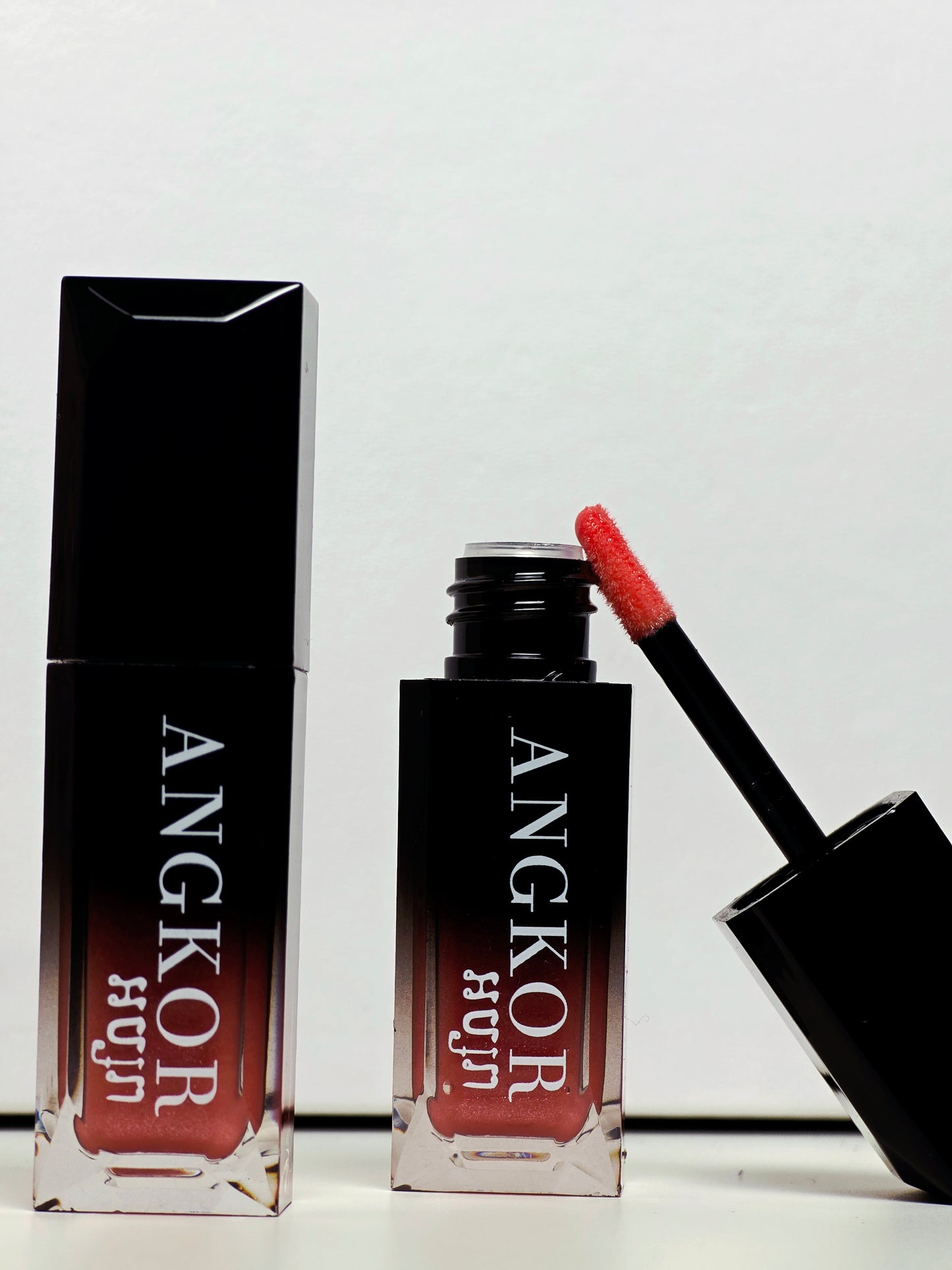 ANGKOR LIP GLOSS ( អប្សរា)